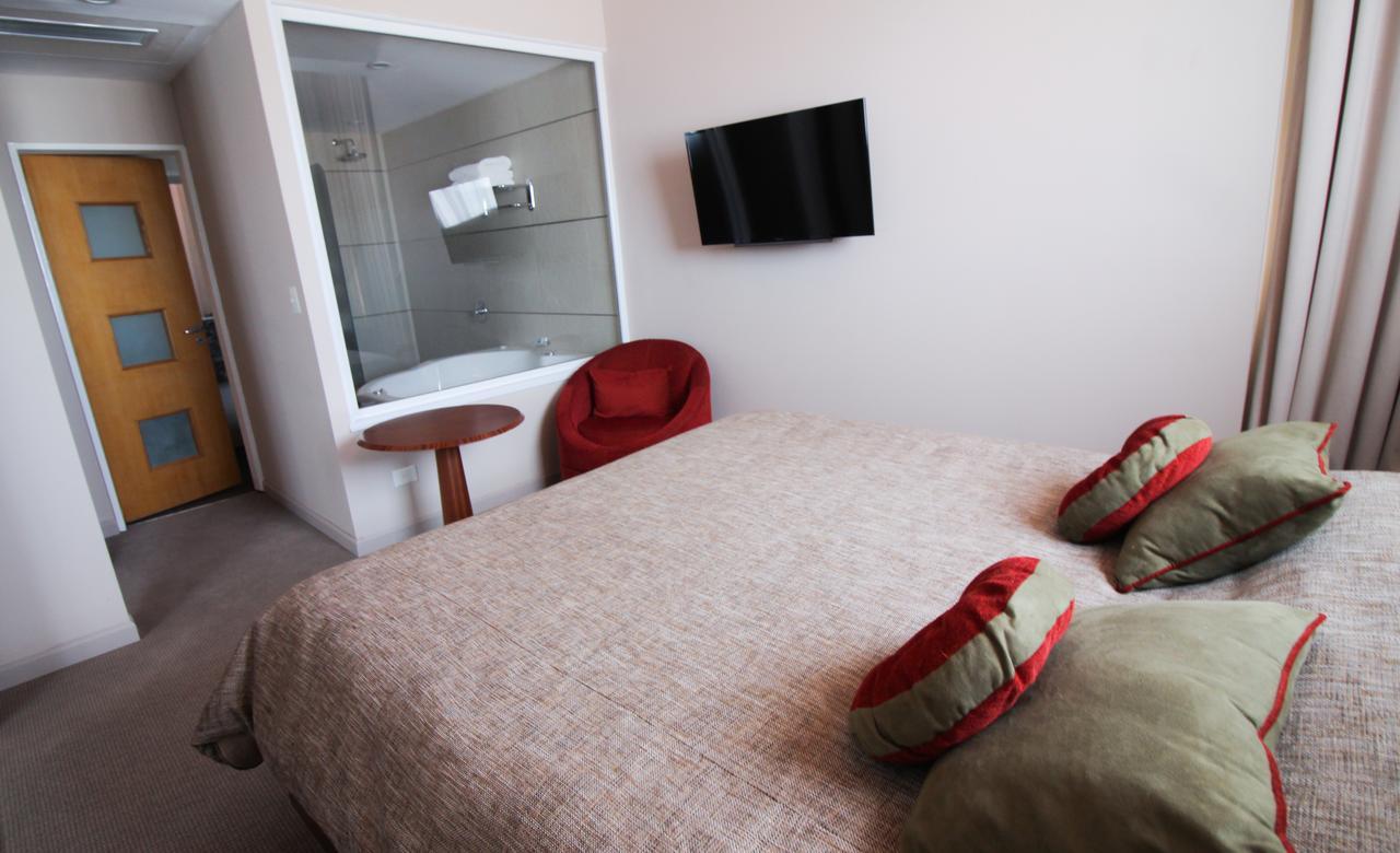 Antu Malal Hotel Plaza Huincul Exteriér fotografie