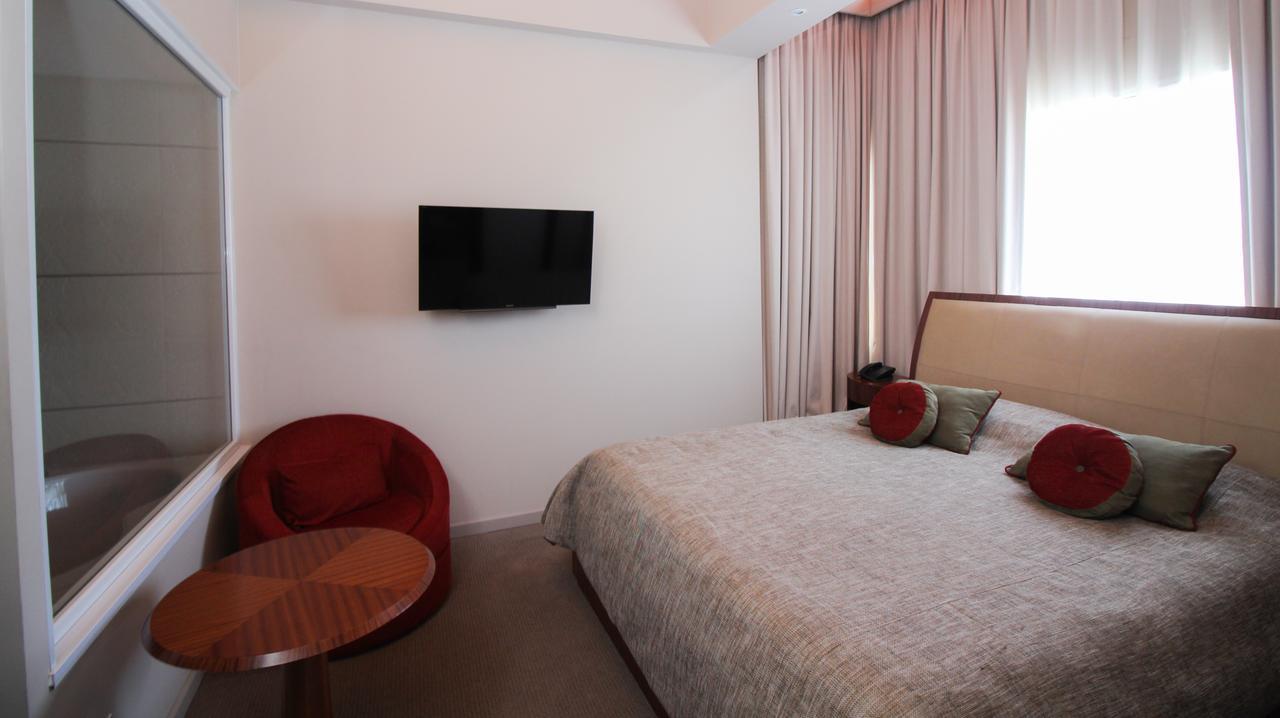 Antu Malal Hotel Plaza Huincul Exteriér fotografie