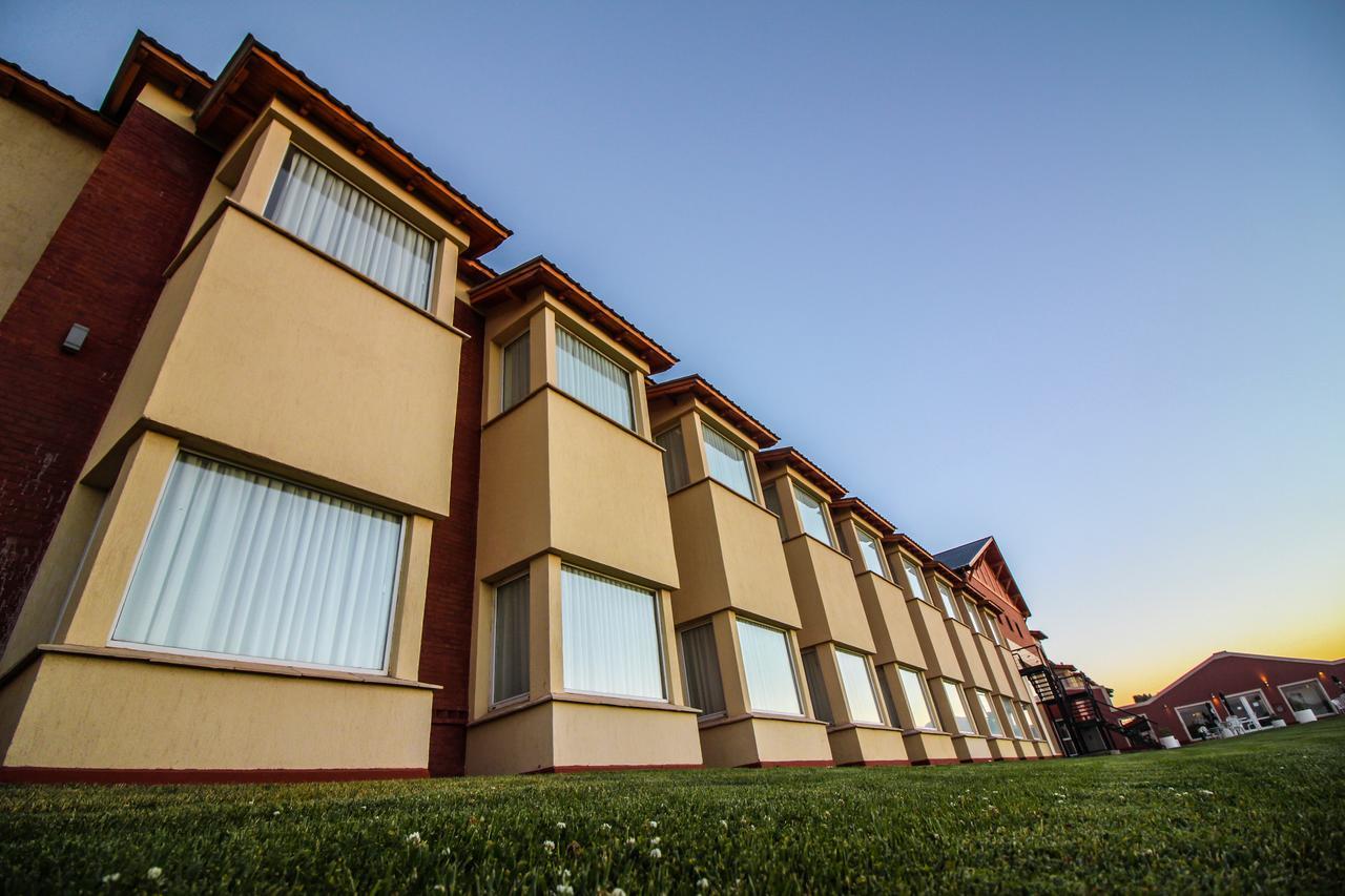Antu Malal Hotel Plaza Huincul Exteriér fotografie
