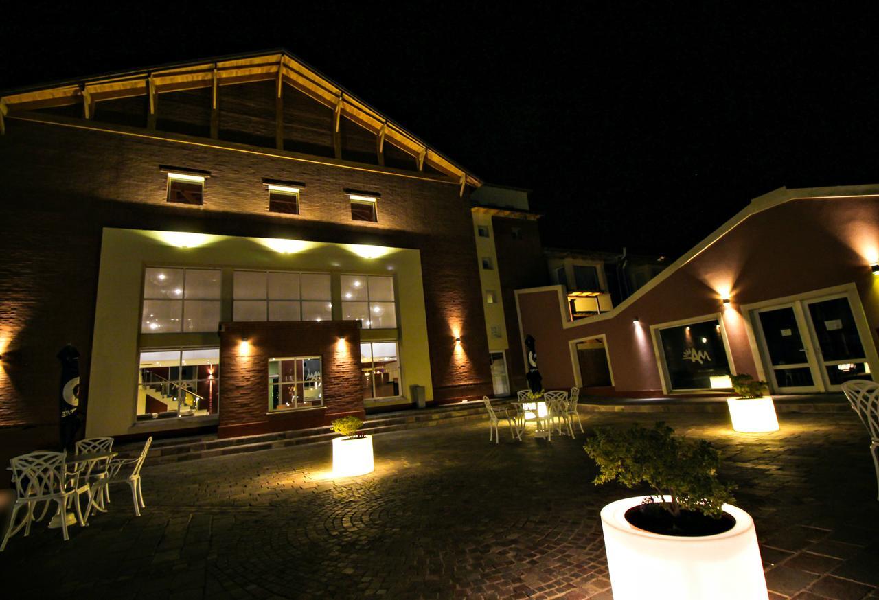 Antu Malal Hotel Plaza Huincul Exteriér fotografie